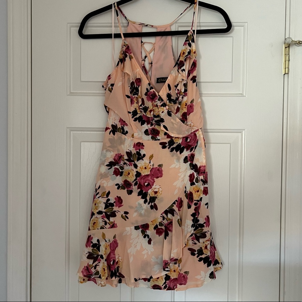 💐New Women’s Light Pink Floral Dress -size M